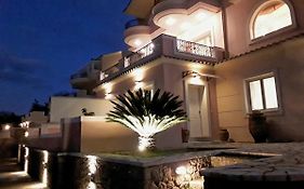 Sunshine Home 1 With Sea View